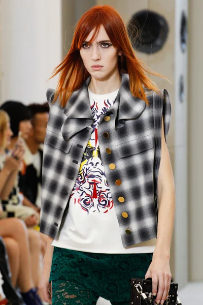 Look 40
